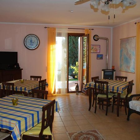 Bed And Breakfast Latteletto Tortoreto Bagian luar foto